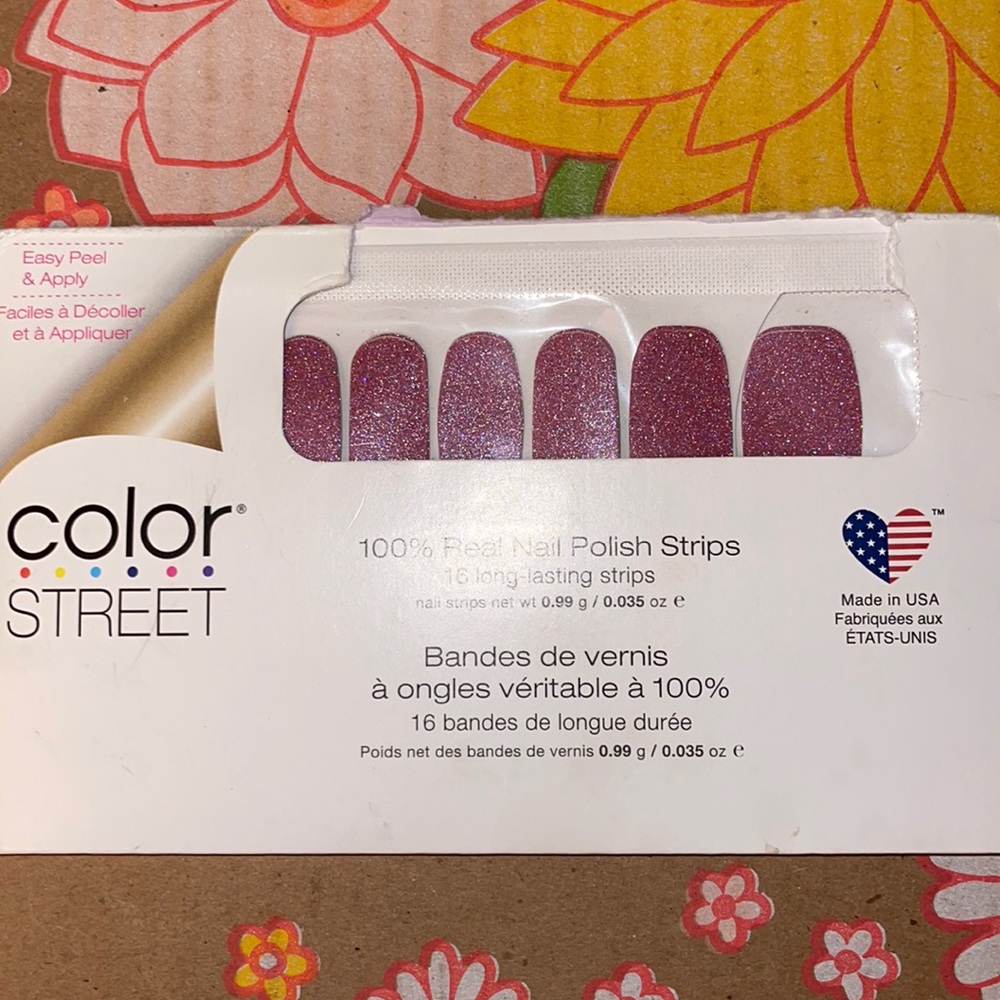 color street Czech Me Out